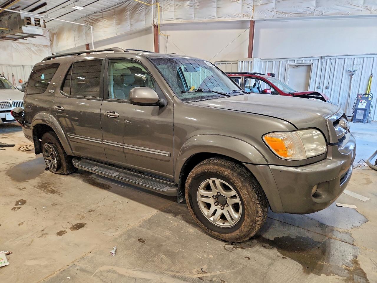 2007 Toyota Sequoia Sr5 Серый vin: 5TDBT44A97S279837