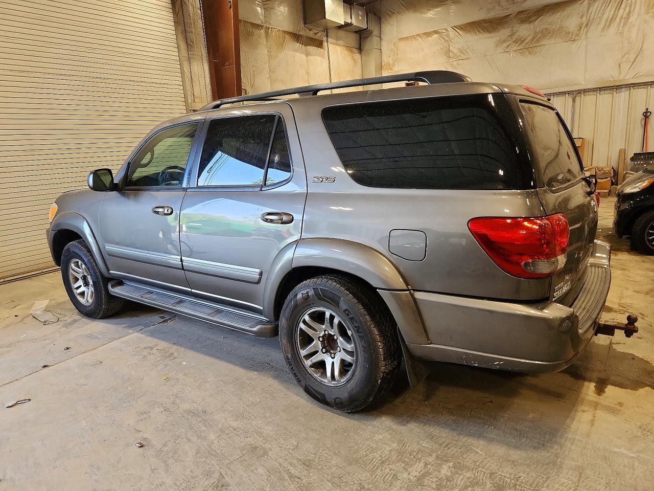 2007 Toyota Sequoia Sr5 Серый vin: 5TDBT44A97S279837
