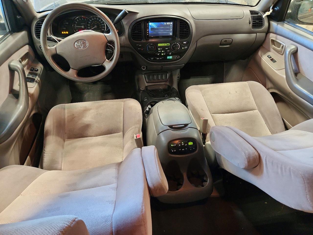 2007 Toyota Sequoia Sr5 Серый vin: 5TDBT44A97S279837