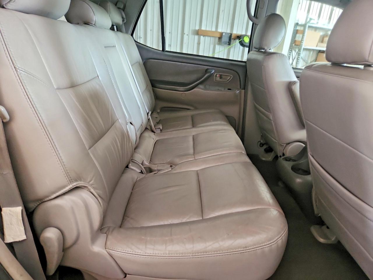 2007 Toyota Sequoia Sr5 Gray vin: 5TDBT44A97S280017