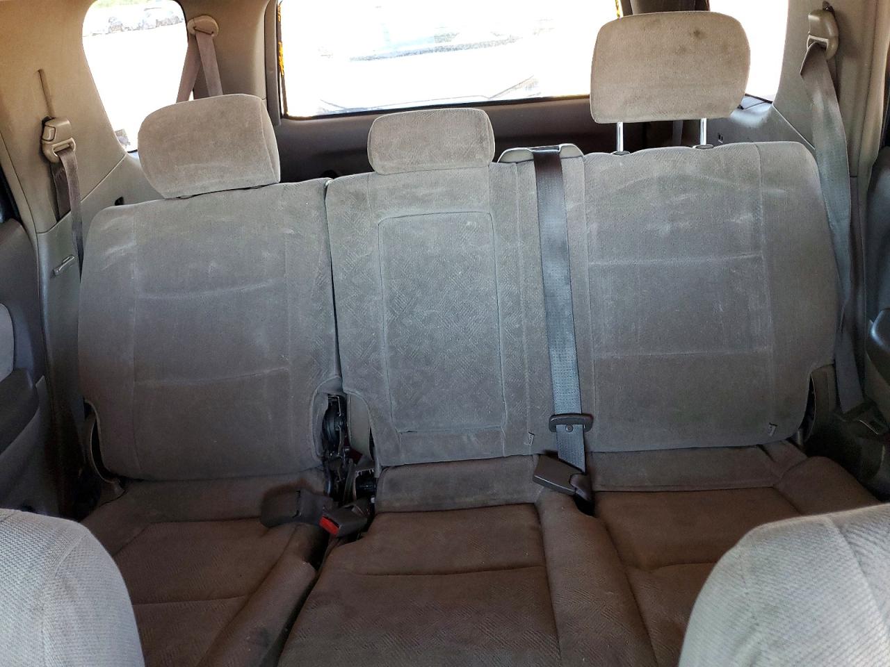 2001 Toyota Sequoia Sr5 Gray vin: 5TDBT44AX1S009989