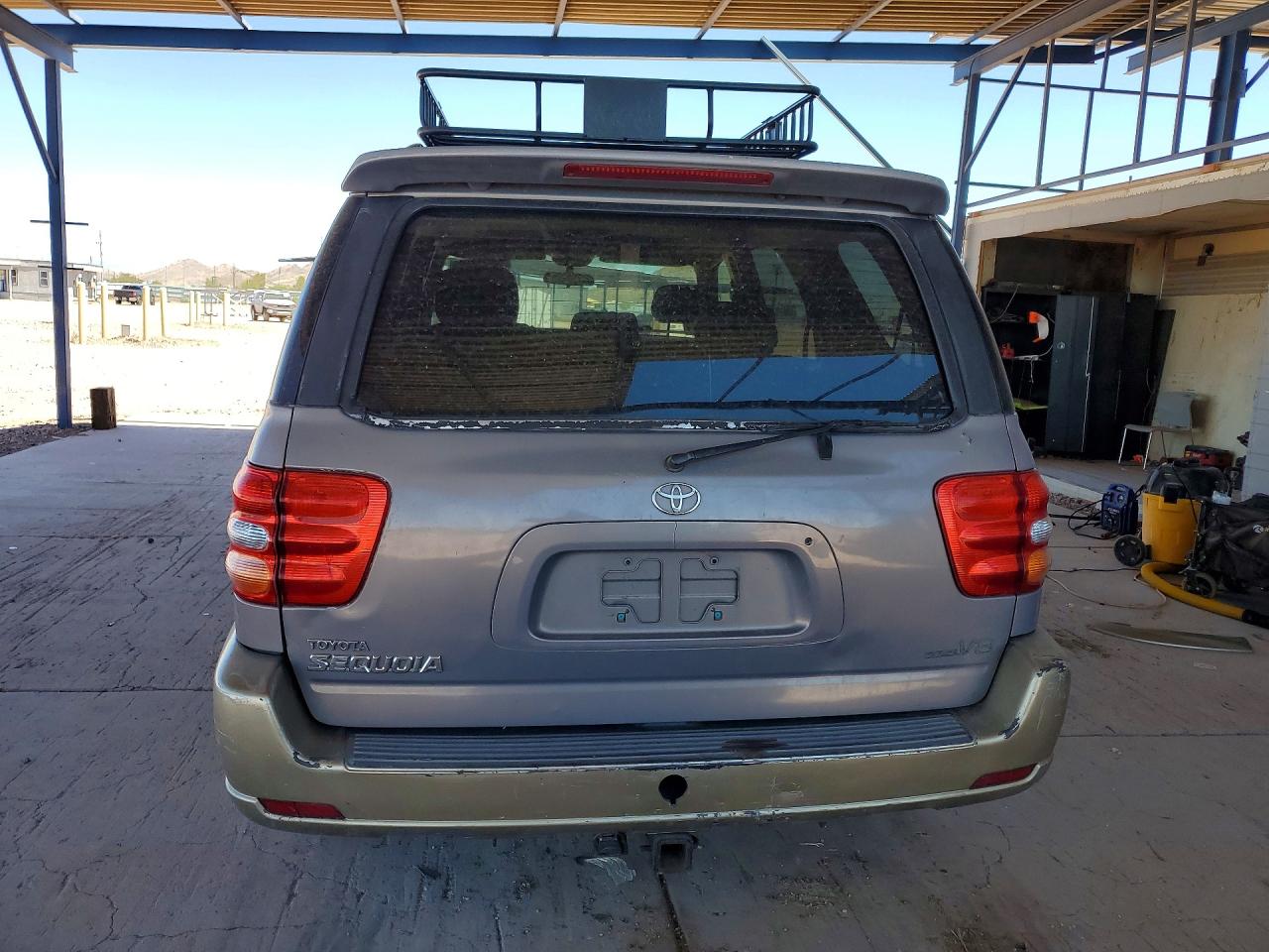 2001 Toyota Sequoia Sr5 Gray vin: 5TDBT44AX1S009989