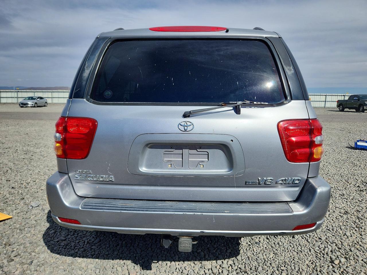 2001 Toyota Sequoia Sr5 Silver vin: 5TDBT44AX1S047545