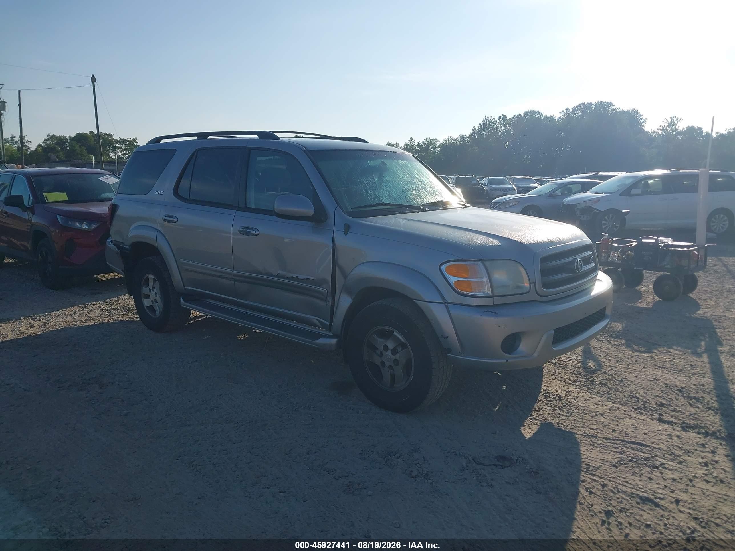 2002 Toyota Sequoia Sr5 V8 Silver vin: 5TDBT44AX2S066369