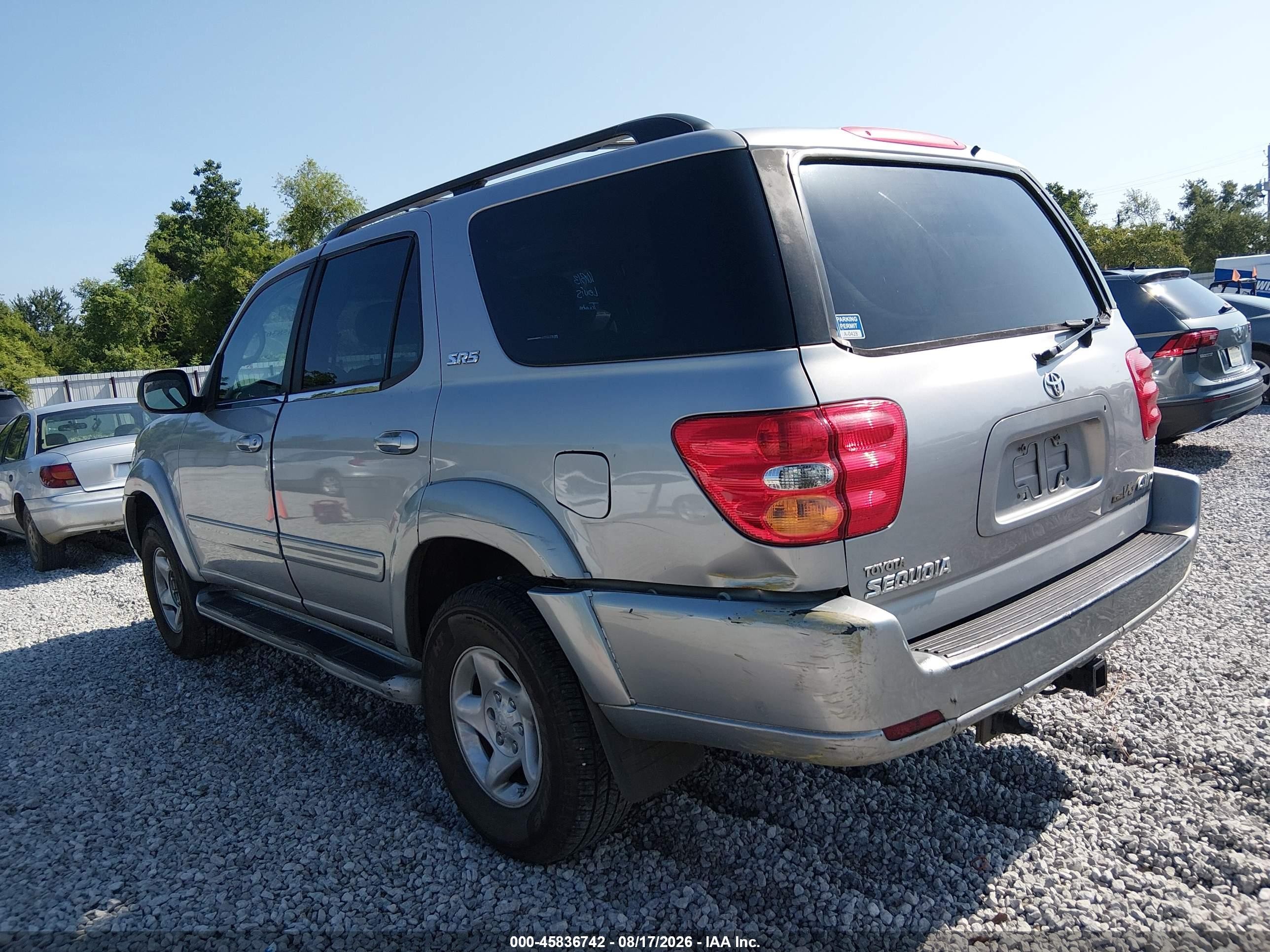 2002 Toyota Sequoia Sr5 V8 Silver vin: 5TDBT44AX2S096813