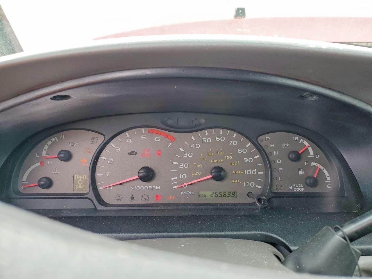 2003 Toyota Sequoia Maroon vin: 5TDBT44AX3S199098