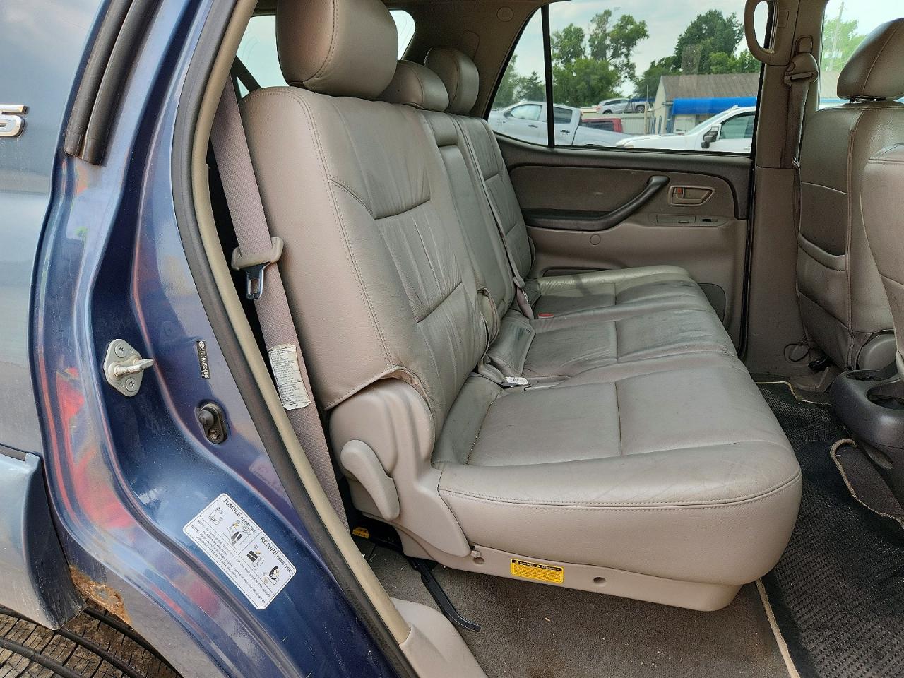 2005 Toyota Sequoia Sr5 Turquoise vin: 5TDBT44AX5S243846