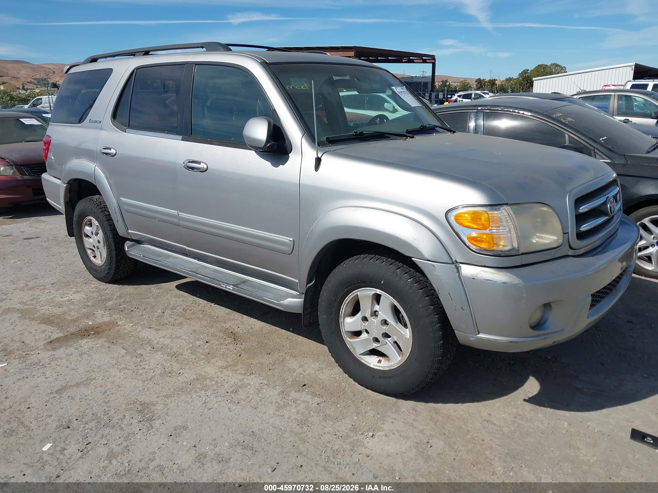 2001 Toyota Sequoia Limited V8 Silver vin: 5TDBT48A01S001572