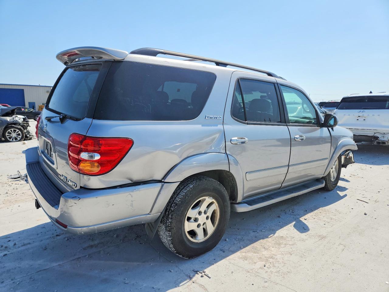 2001 Toyota Sequoia Limited Gray vin: 5TDBT48A01S005721