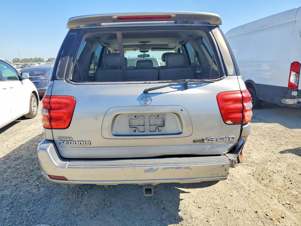 2001 Toyota Sequoia Limited Silver vin: 5TDBT48A01S044468