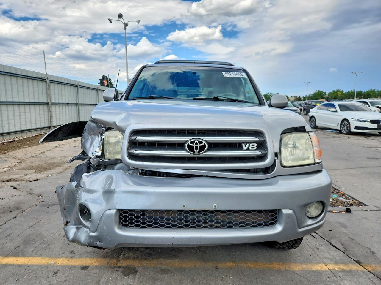 2002 Toyota Sequoia Limited Silver vin: 5TDBT48A02S099620