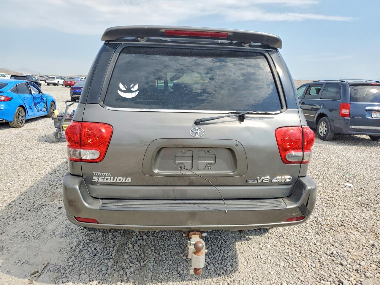 2005 Toyota Sequoia Limited Tan vin: 5TDBT48A05S240559