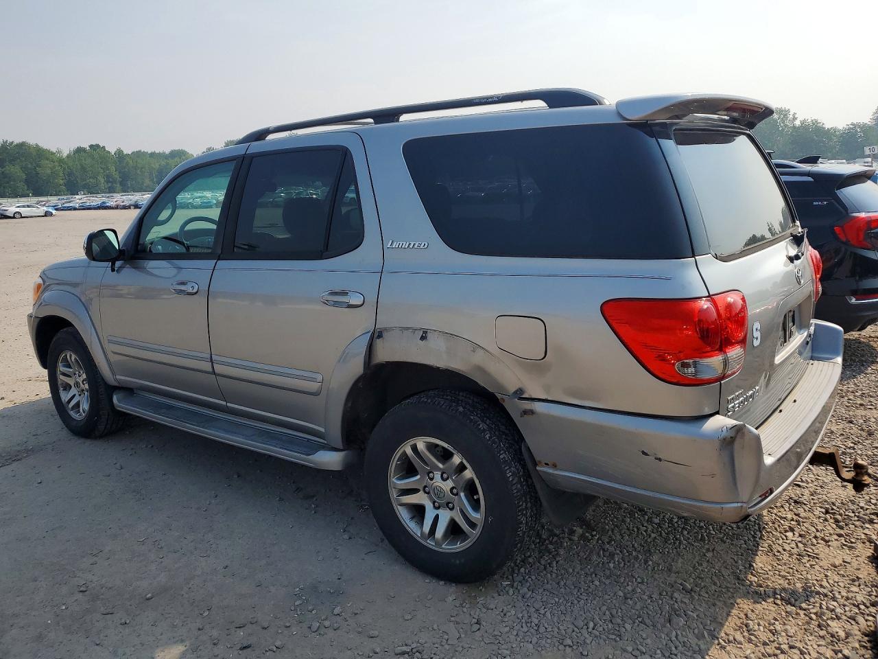 2007 Toyota Sequoia Limited Silver vin: 5TDBT48A07S277758