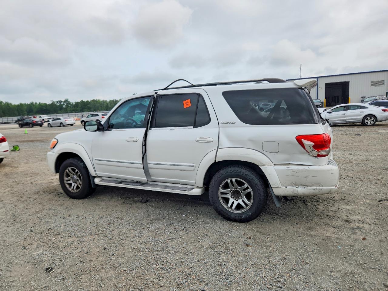 2007 Toyota Sequoia Limited White vin: 5TDBT48A07S277811