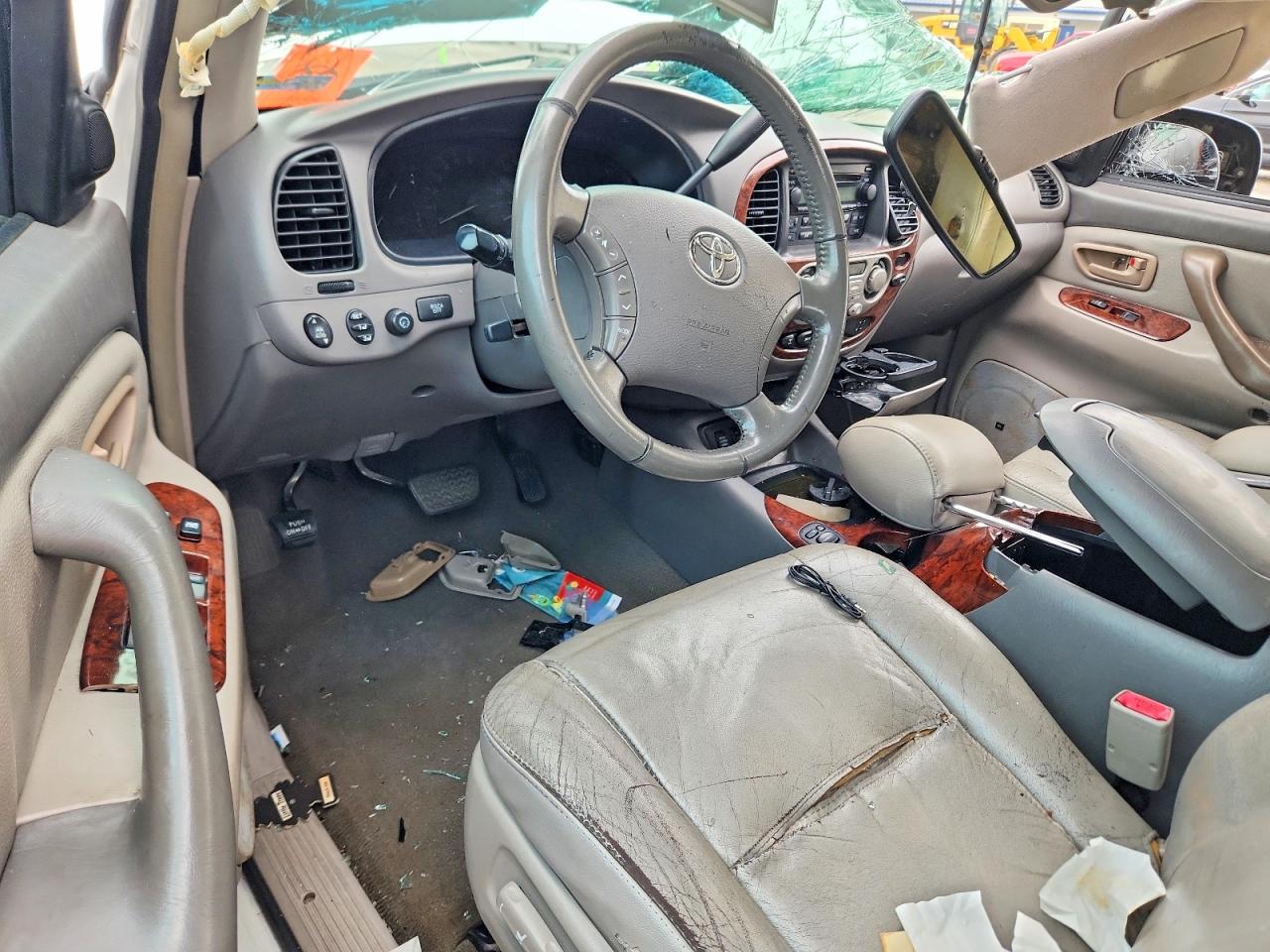 2007 Toyota Sequoia Limited White vin: 5TDBT48A07S277811