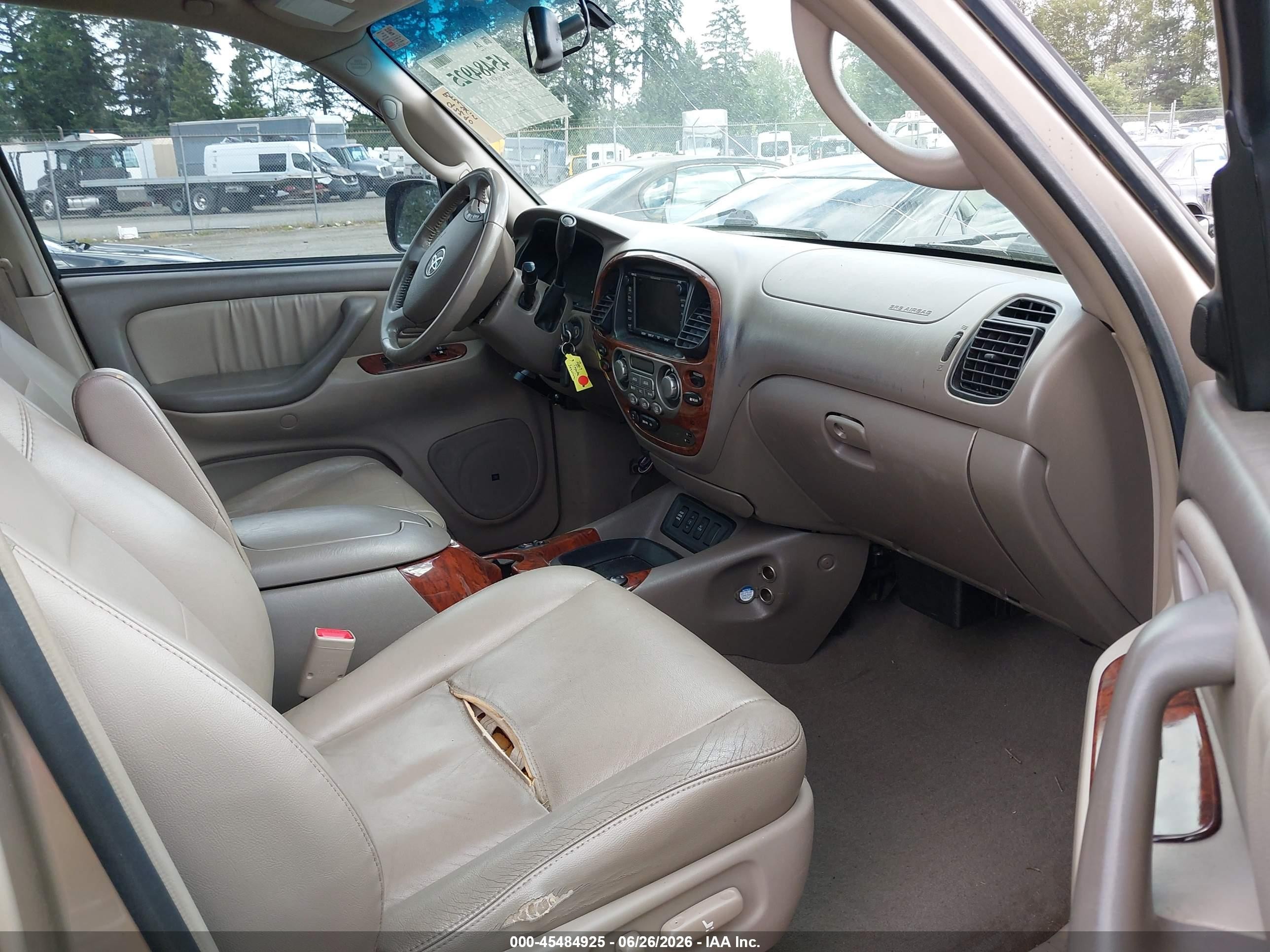 2007 Toyota Sequoia Limited Gold vin: 5TDBT48A07S282913