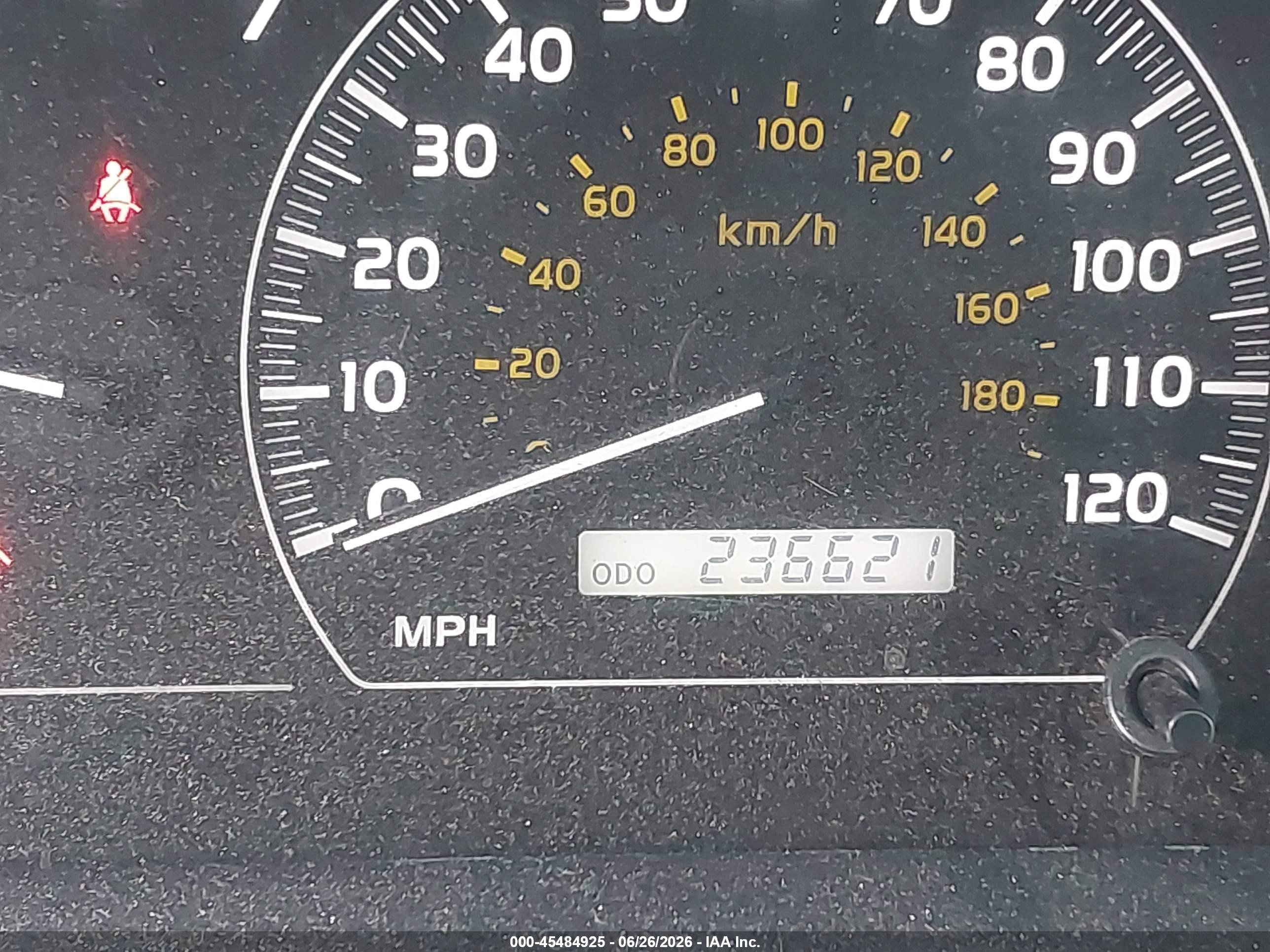 2007 Toyota Sequoia Limited Gold vin: 5TDBT48A07S282913