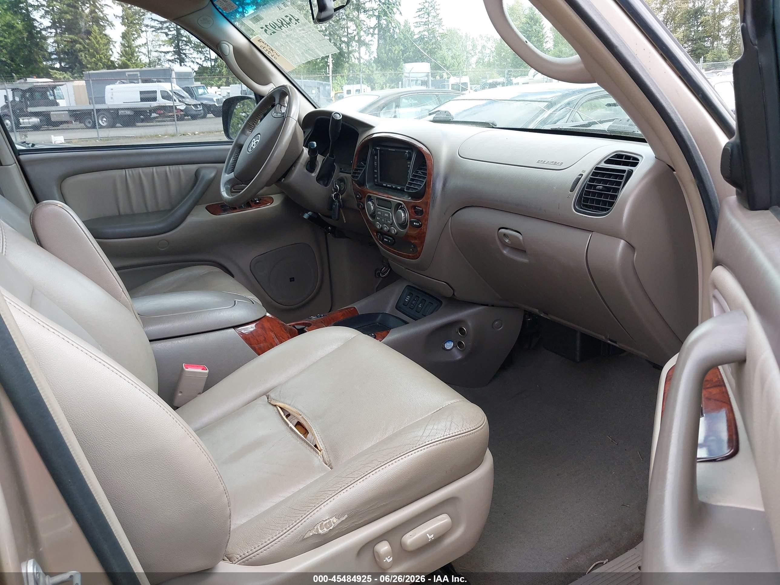 2007 Toyota Sequoia Limited Gold vin: 5TDBT48A07S282913