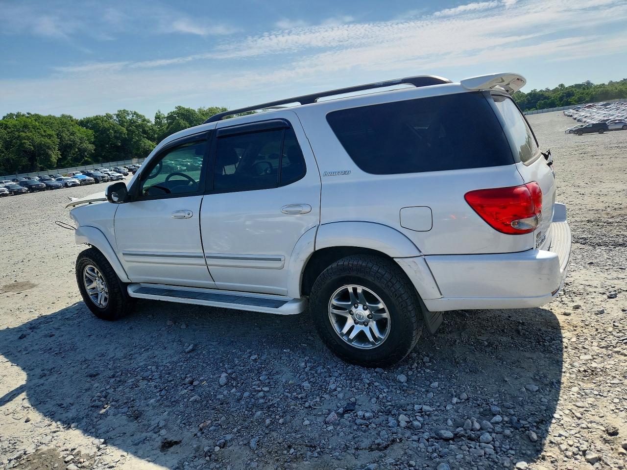 2007 Toyota Sequoia Limited White vin: 5TDBT48A07S284452