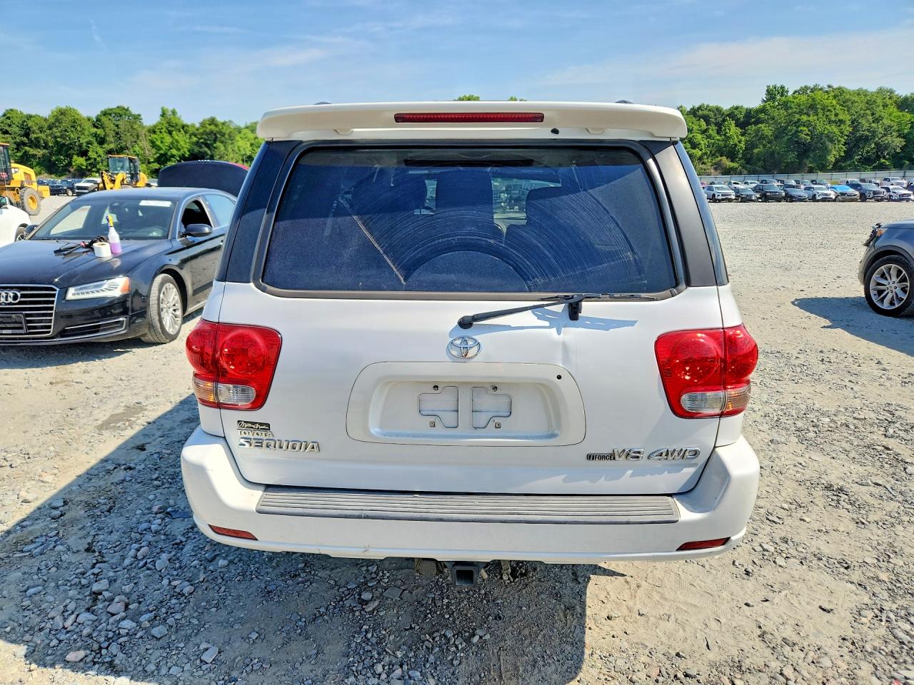 2007 Toyota Sequoia Limited White vin: 5TDBT48A07S284452