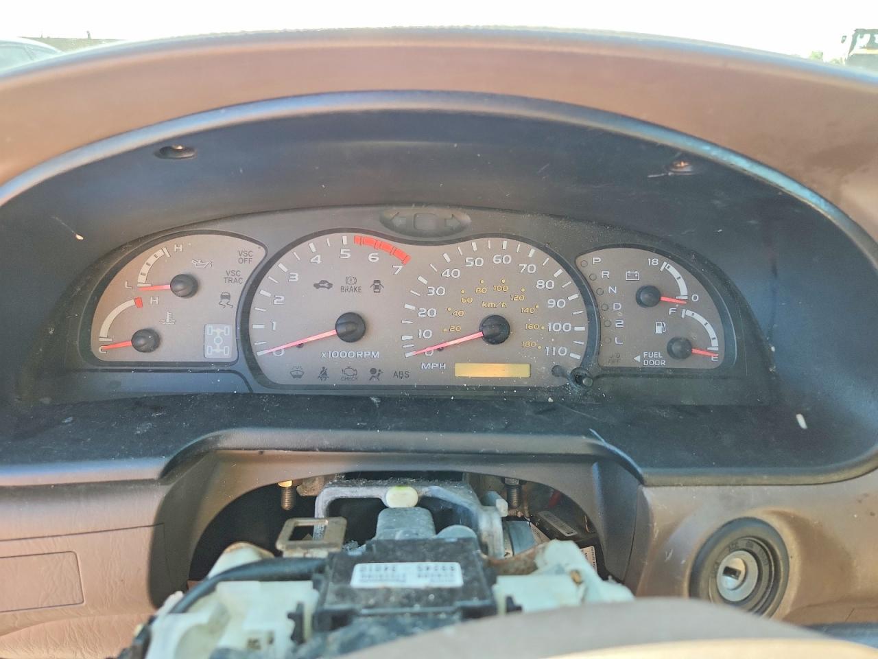 2003 Toyota Sequoia Limited Green vin: 5TDBT48A13S195239