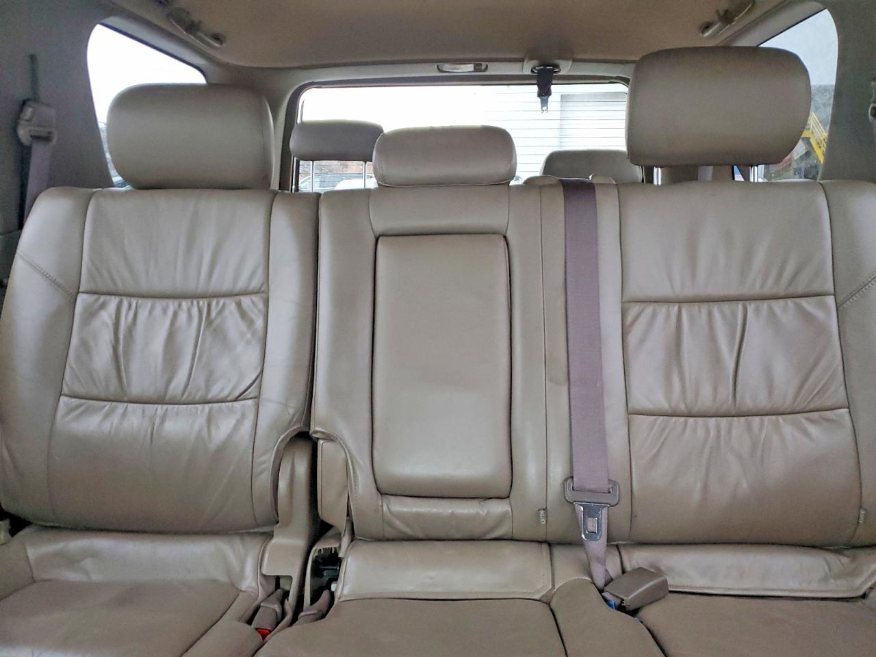 2004 Toyota Sequoia Limited Черный vin: 5TDBT48A14S212610
