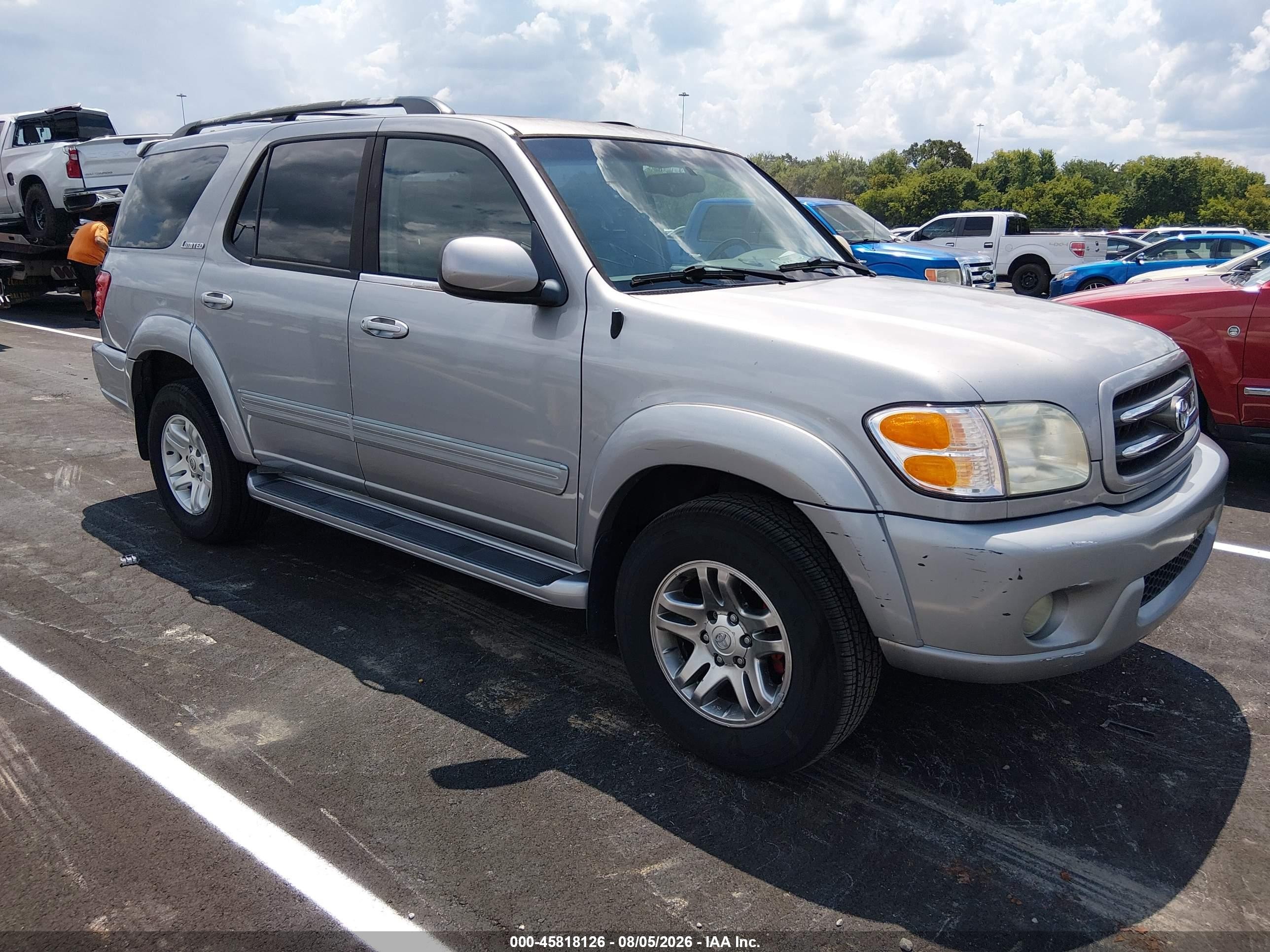 2004 Toyota Sequoia Limited V8 Серебряный vin: 5TDBT48A14S227320