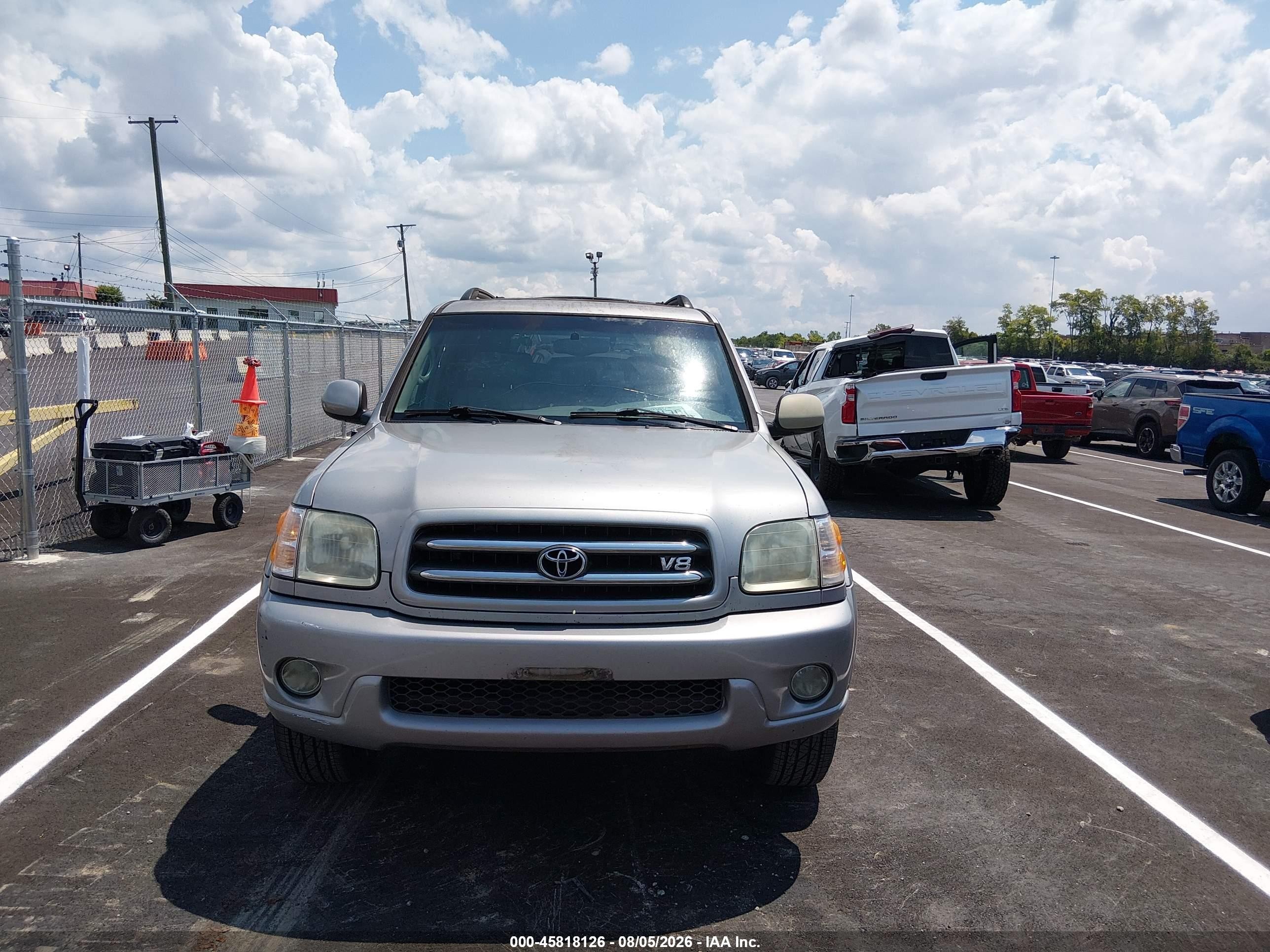 2004 Toyota Sequoia Limited V8 Silver vin: 5TDBT48A14S227320