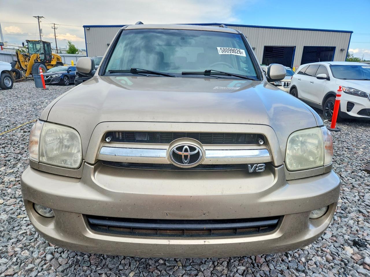 2006 Toyota Sequoia Limited Золотой vin: 5TDBT48A16S274835
