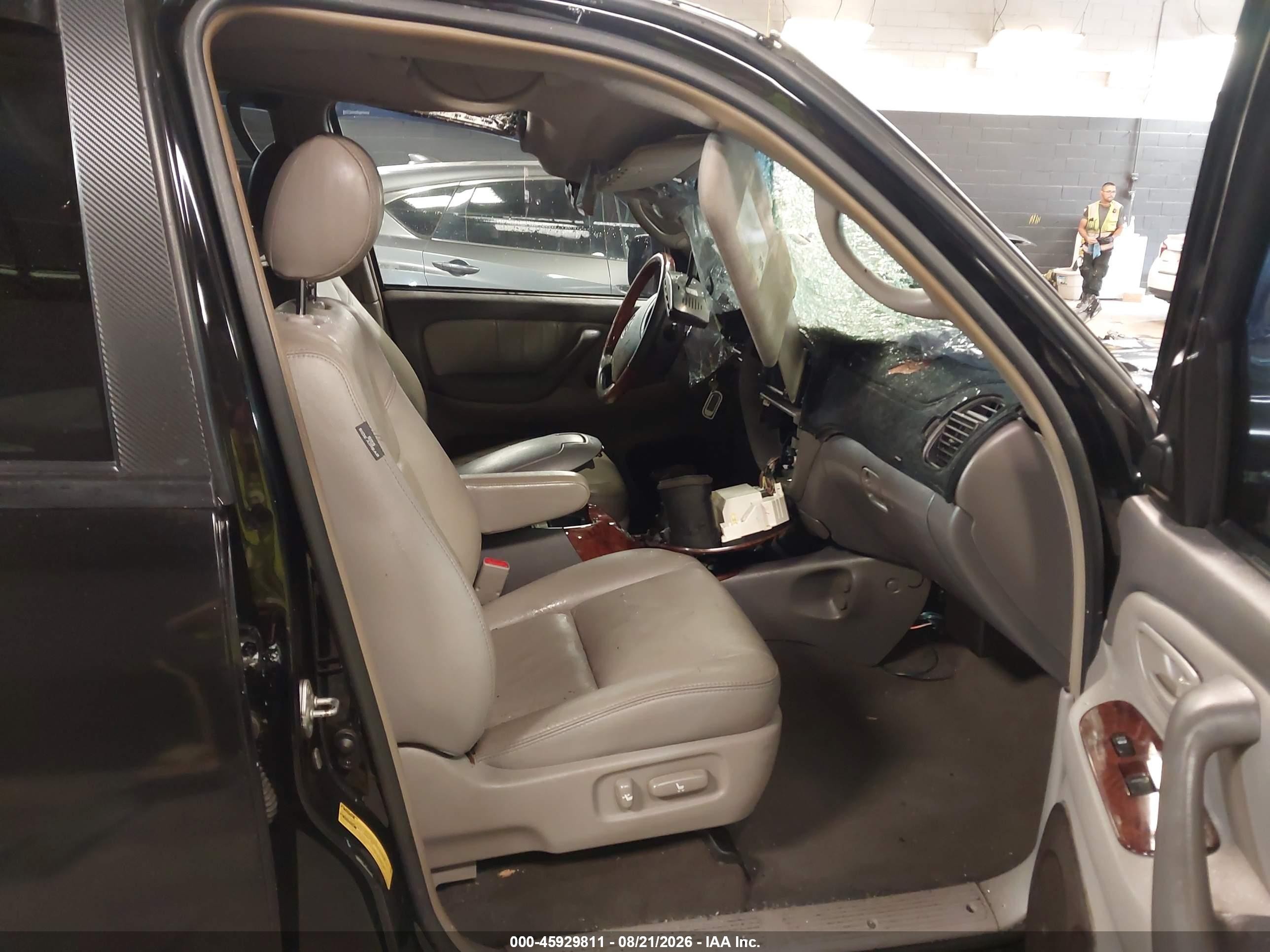 2007 Toyota Sequoia Limited Black vin: 5TDBT48A17S287005