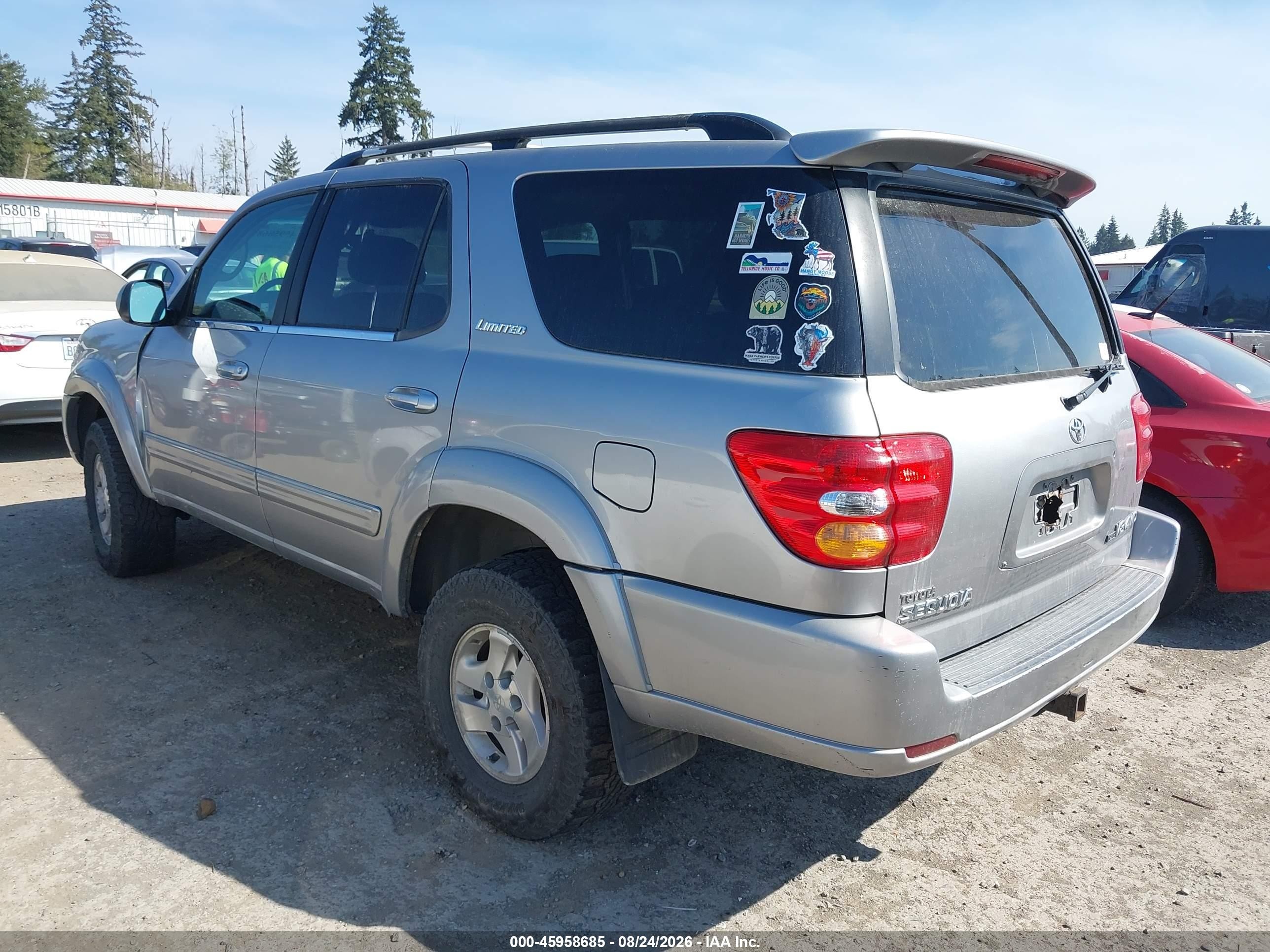 2001 Toyota Sequoia Limited V8 Silver vin: 5TDBT48A21S038512