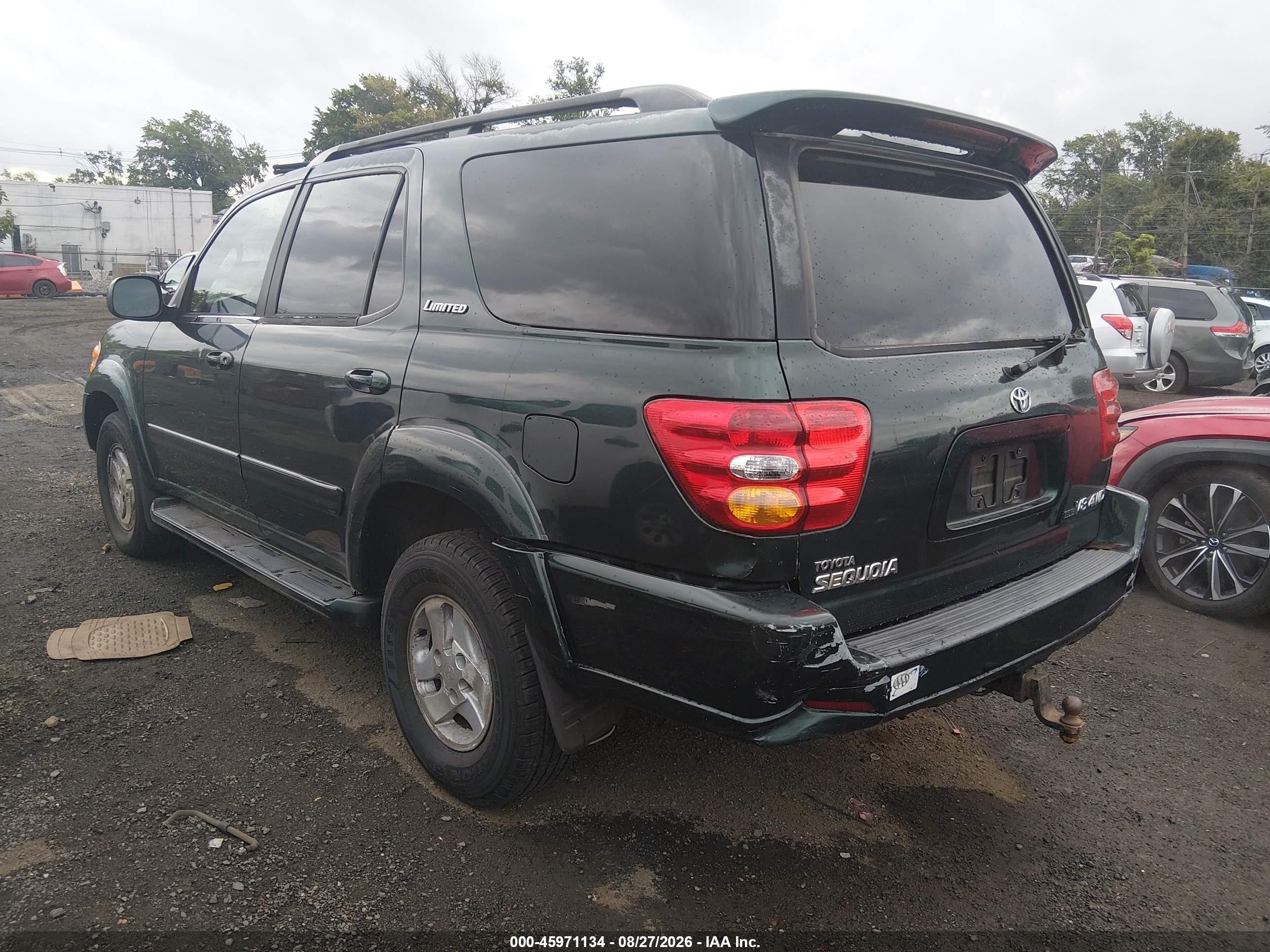 2002 Toyota Sequoia Limited V8 Green vin: 5TDBT48A22S076811