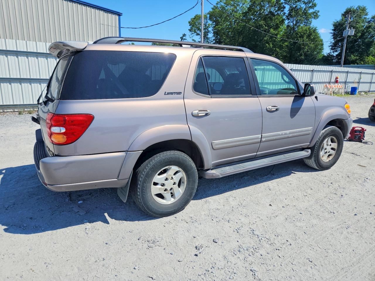 2002 Toyota Sequoia Limited Gray vin: 5TDBT48A22S104817
