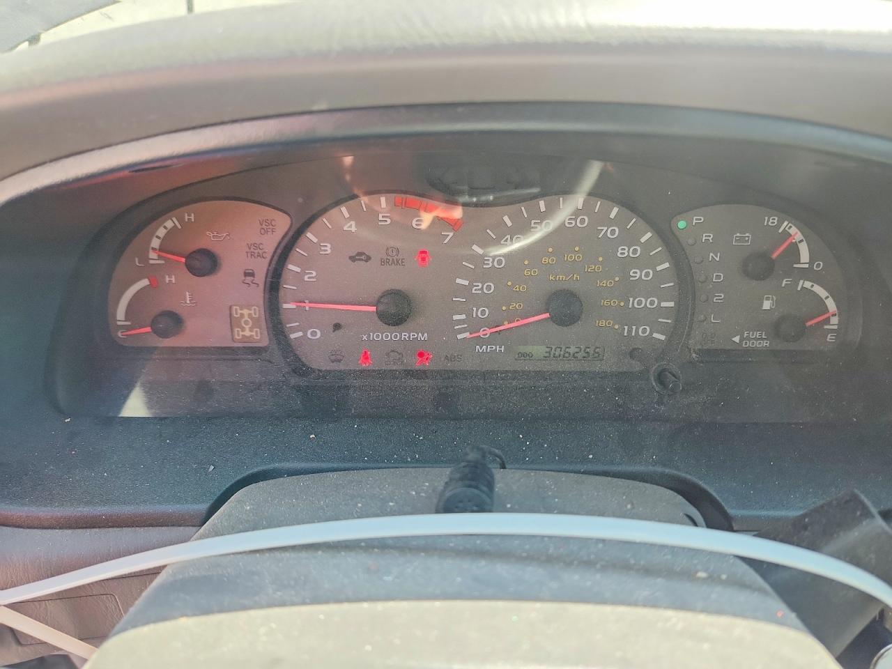 2002 Toyota Sequoia Limited Gray vin: 5TDBT48A22S104817
