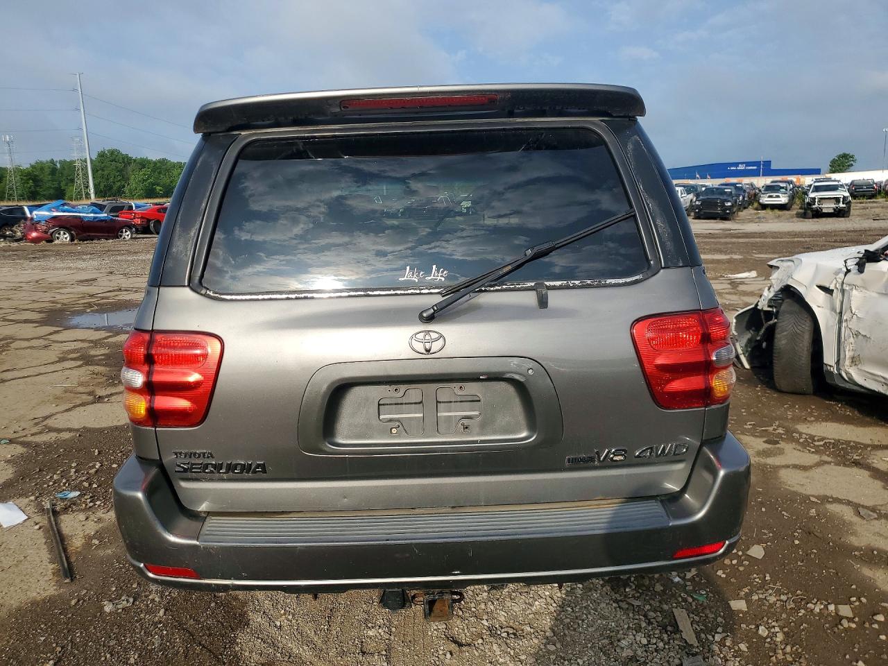 2004 Toyota Sequoia Limited Gray vin: 5TDBT48A24S209084