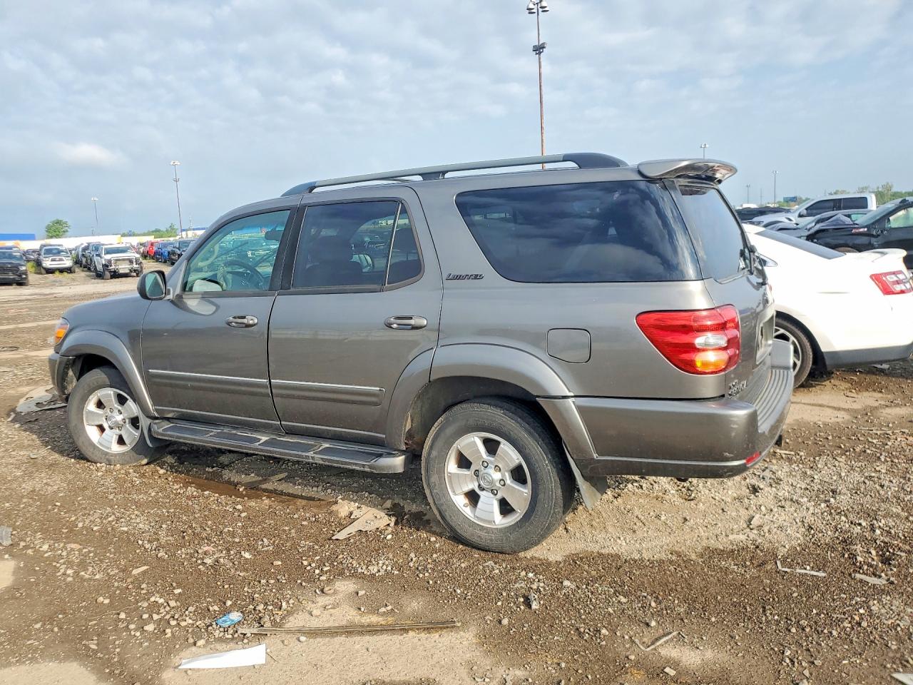 2004 Toyota Sequoia Limited Gray vin: 5TDBT48A24S209084