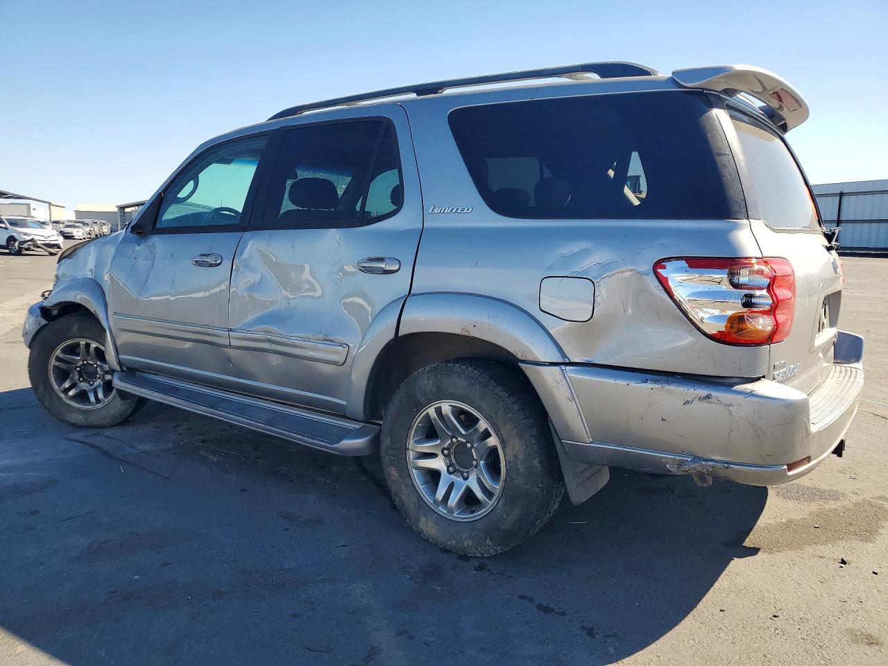 2004 Toyota Sequoia Limited Silver vin: 5TDBT48A24S212891