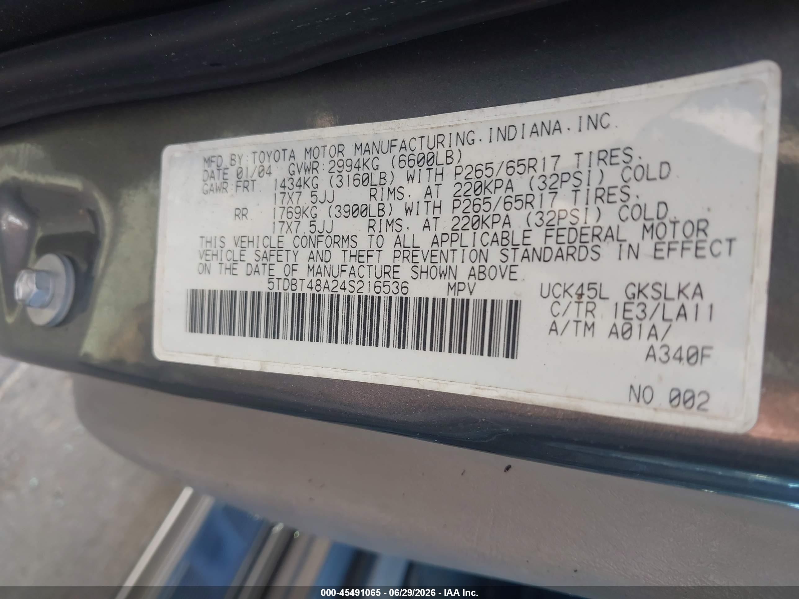 2004 Toyota Sequoia Limited V8 Gray vin: 5TDBT48A24S216536