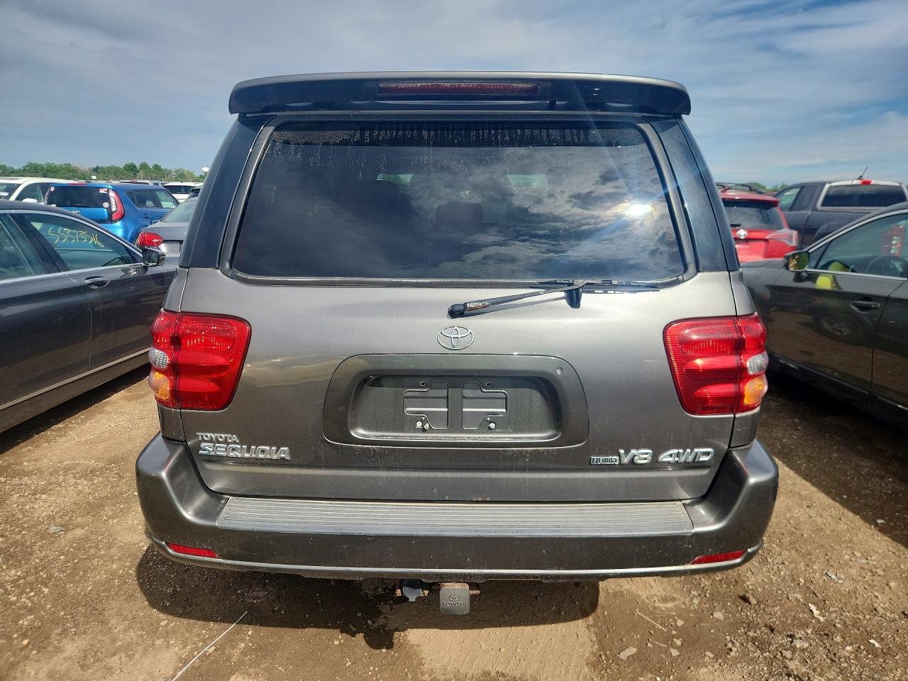 2004 Toyota Sequoia Limited Gray vin: 5TDBT48A24S220392