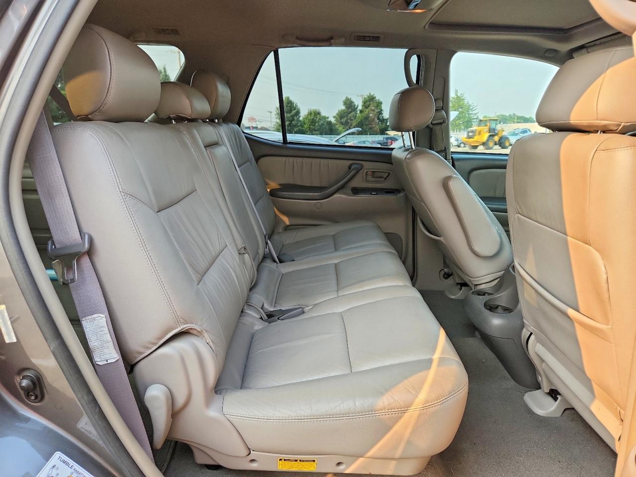 2004 Toyota Sequoia Limited Gray vin: 5TDBT48A24S230890