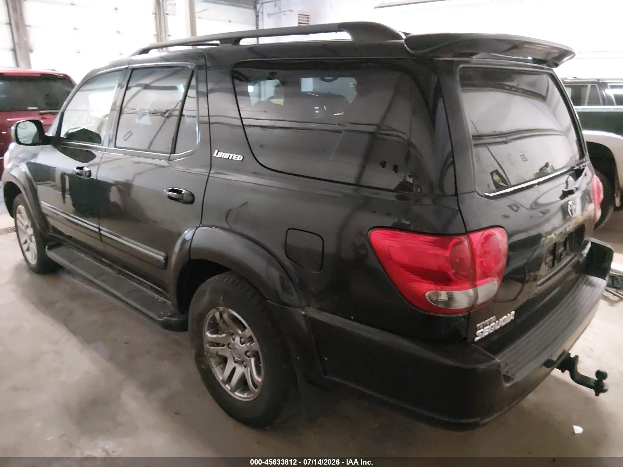 2005 Toyota Sequoia Limited V8 Black vin: 5TDBT48A25S251417