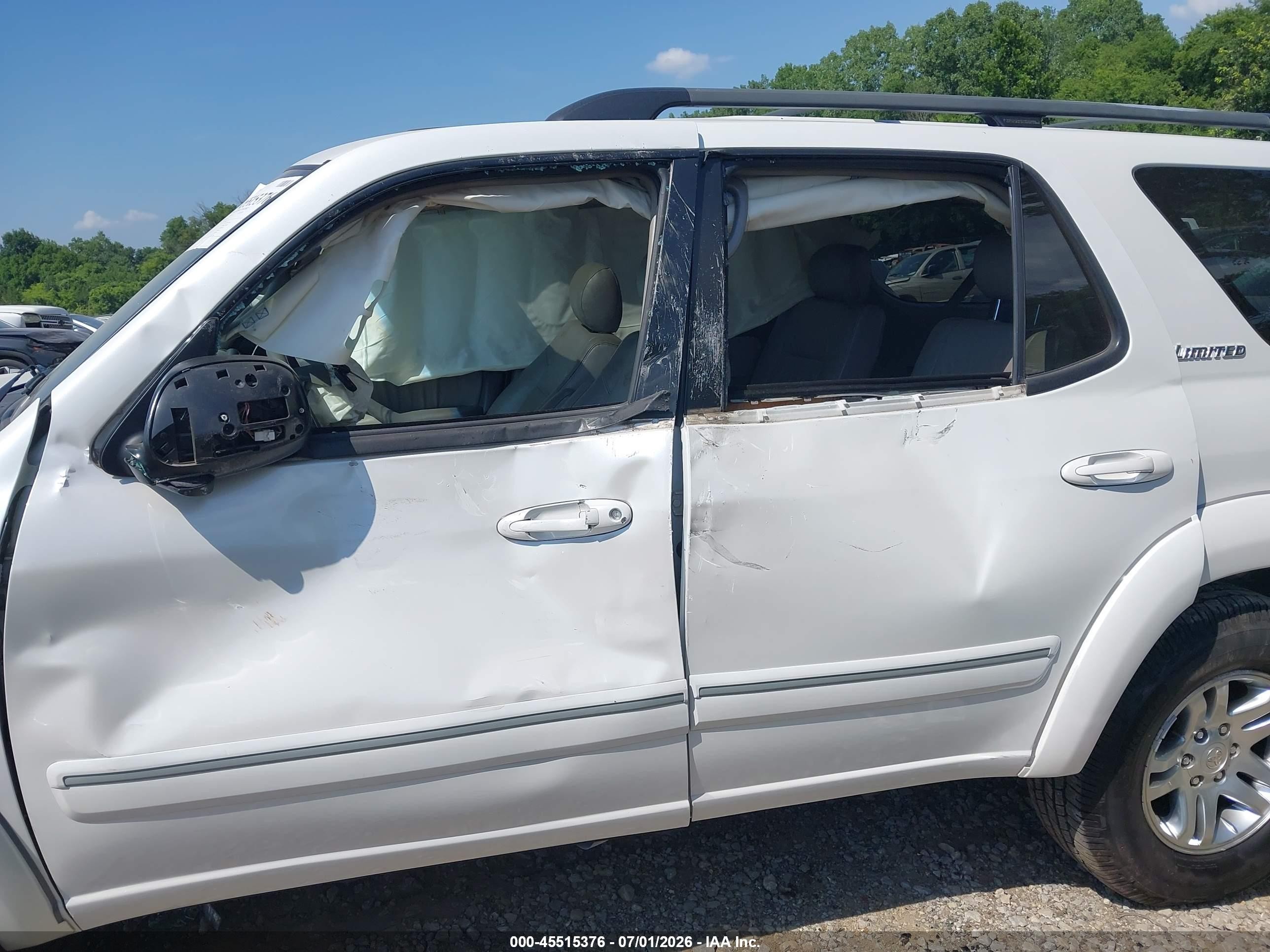 2007 Toyota Sequoia Limited White vin: 5TDBT48A27S281634