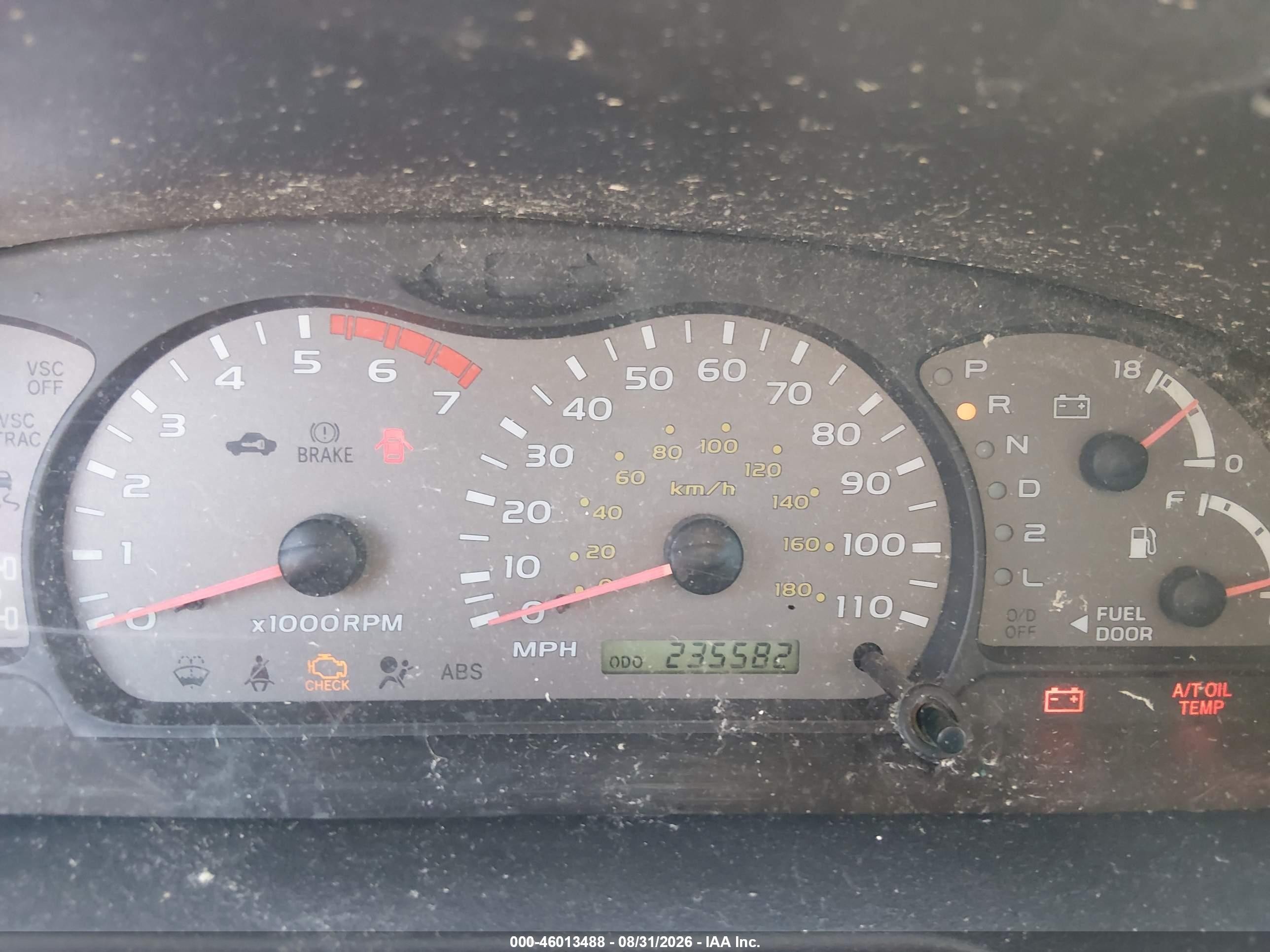2004 Toyota Sequoia Limited V8 Black vin: 5TDBT48A34S218148