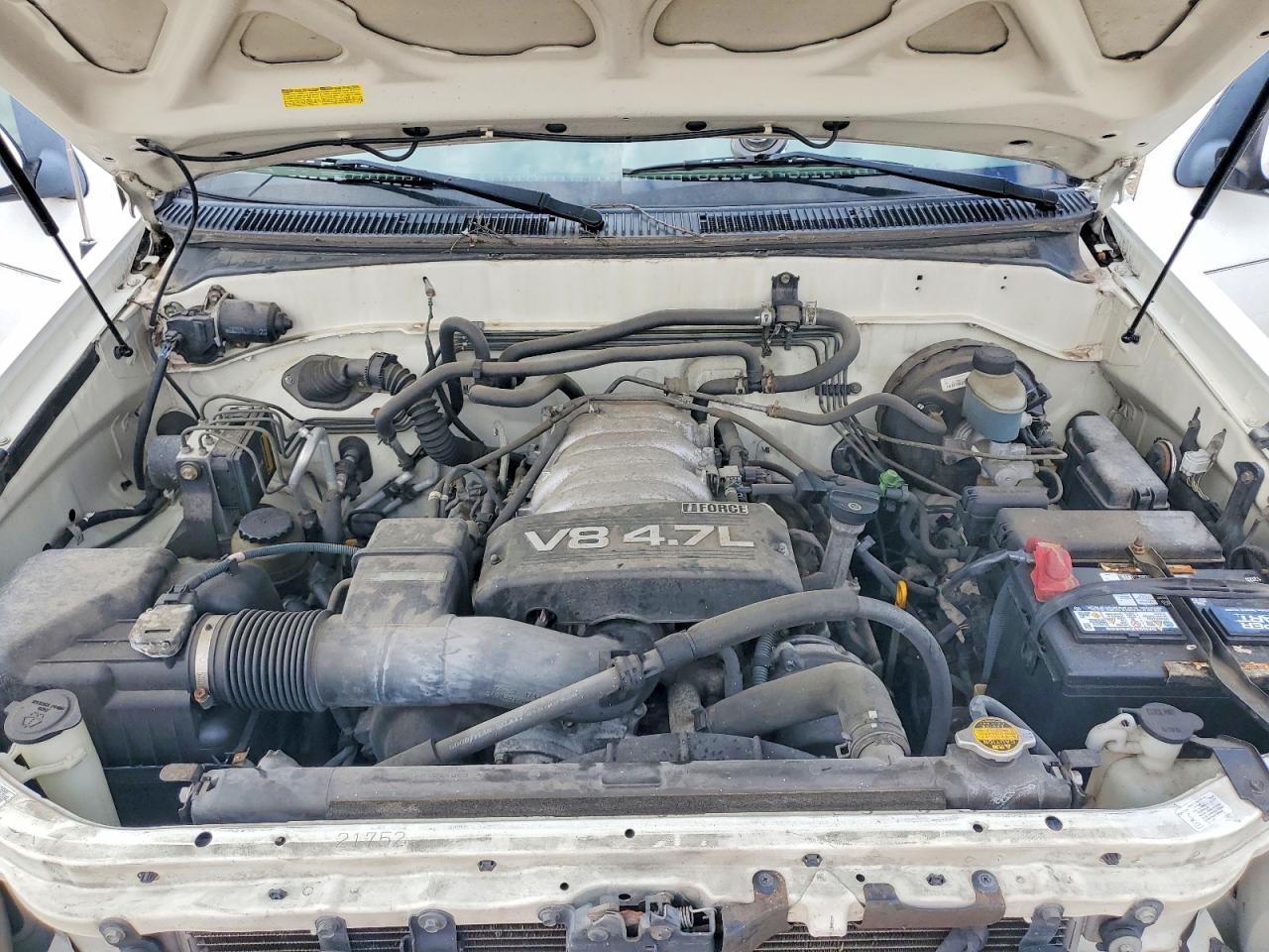 2004 Toyota Sequoia Limited Белый vin: 5TDBT48A34S232132
