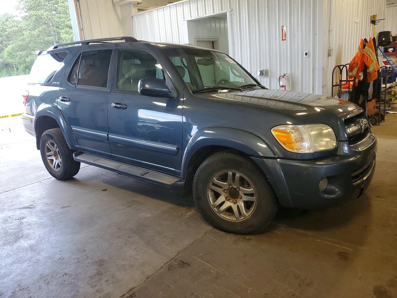 2006 Toyota Sequoia Limited Blue vin: 5TDBT48A36S268325