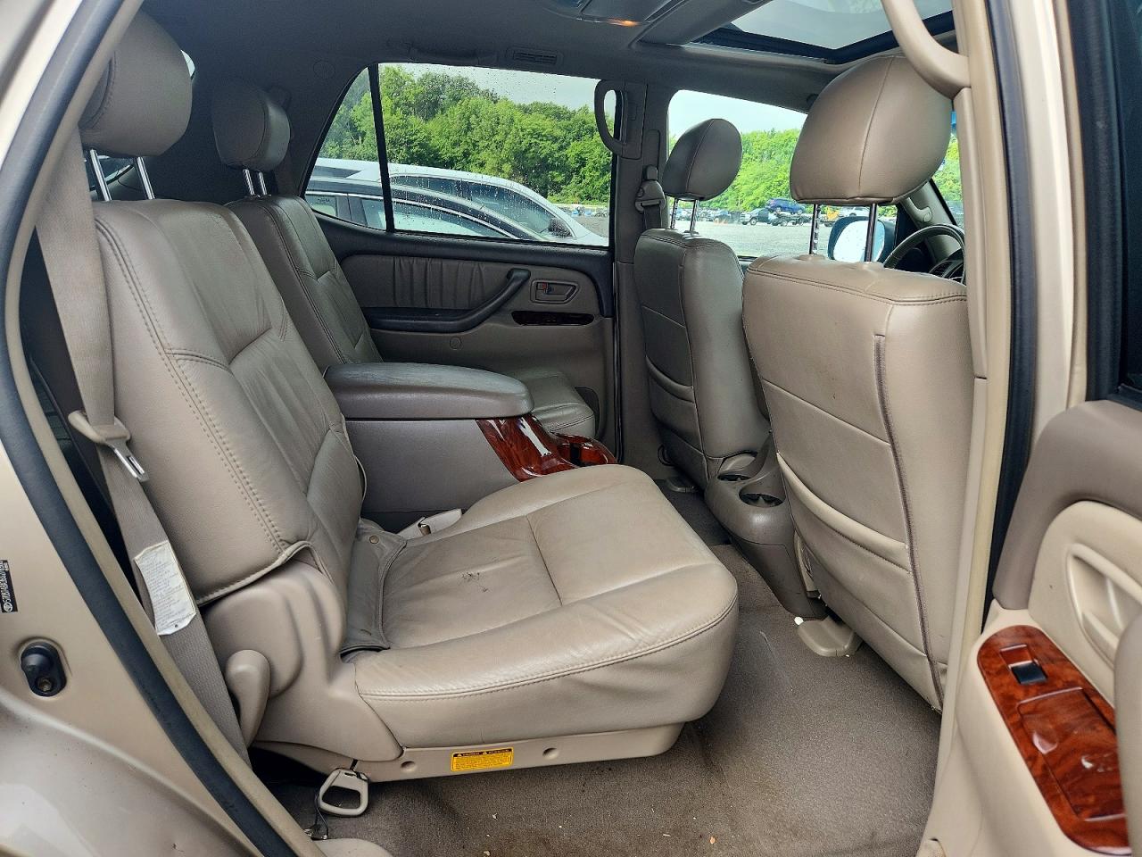 2006 Toyota Sequoia Limited Tan vin: 5TDBT48A36S276988
