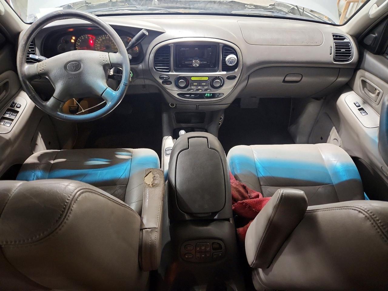 2001 Toyota Sequoia Limited Silver vin: 5TDBT48A41S028760
