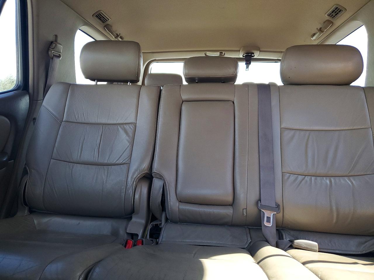 2002 Toyota Sequoia Limited Black vin: 5TDBT48A42S097644