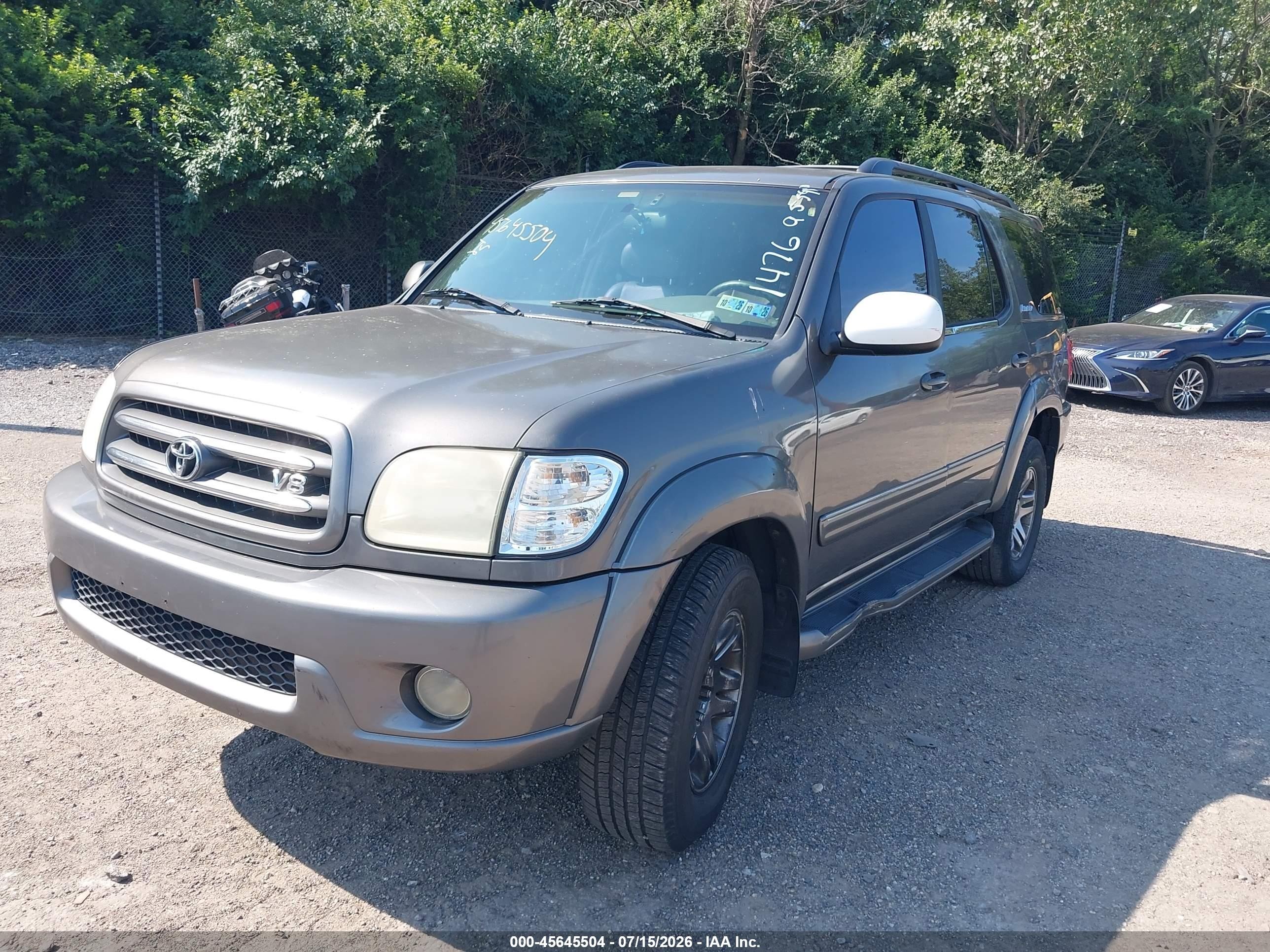 2003 Toyota Sequoia Limited V8 Серый vin: 5TDBT48A43S193470