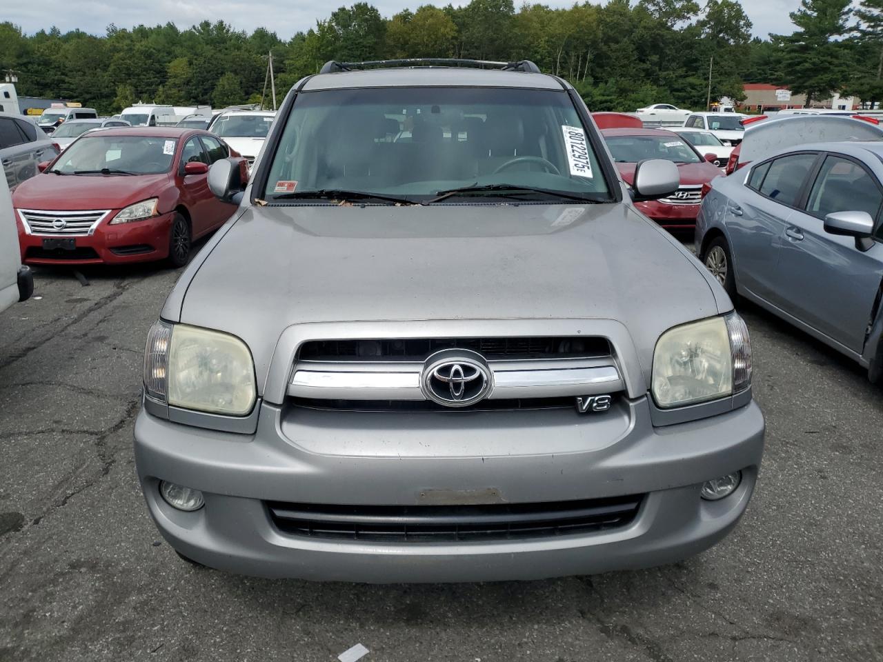 2005 Toyota Sequoia Limited Серебряный vin: 5TDBT48A45S247790